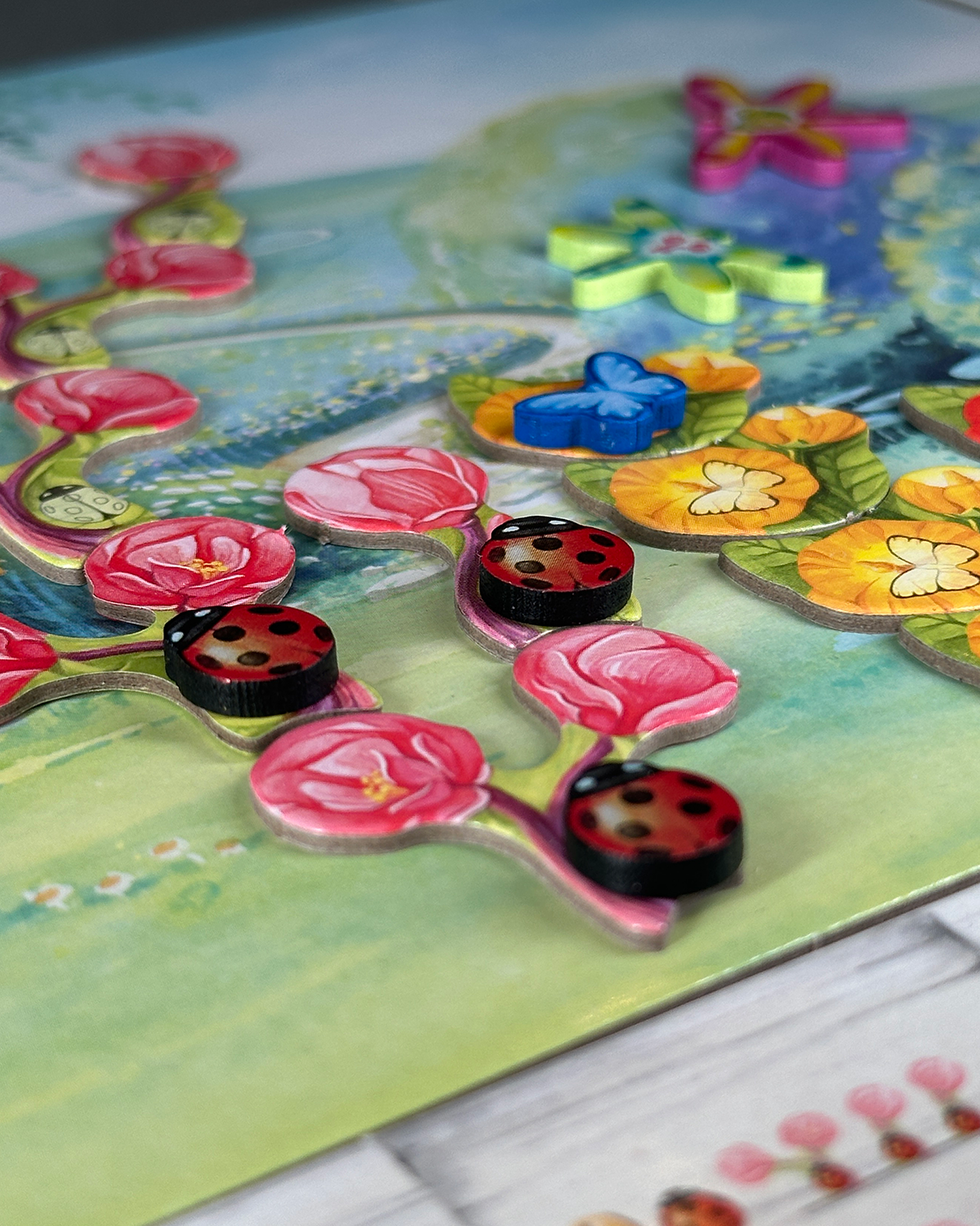 Pergola Board Game Review Component detail