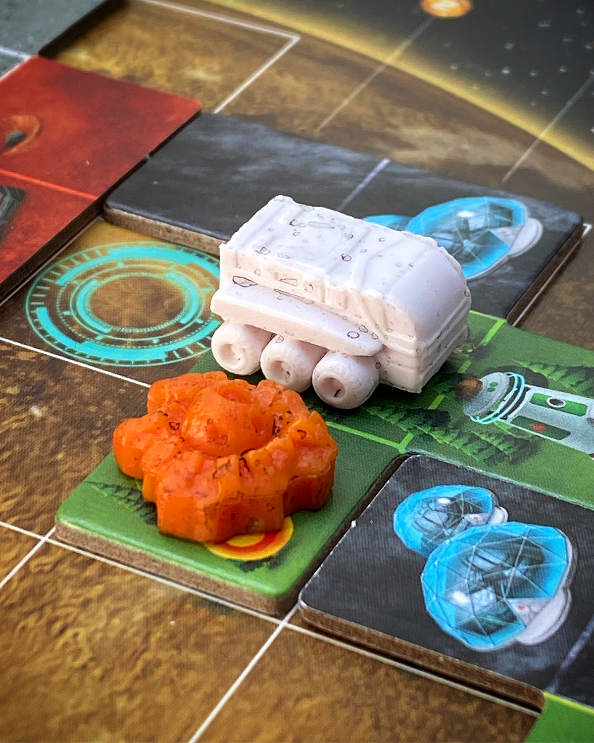Planet Unknown Board Game Review Rover and Asteroid