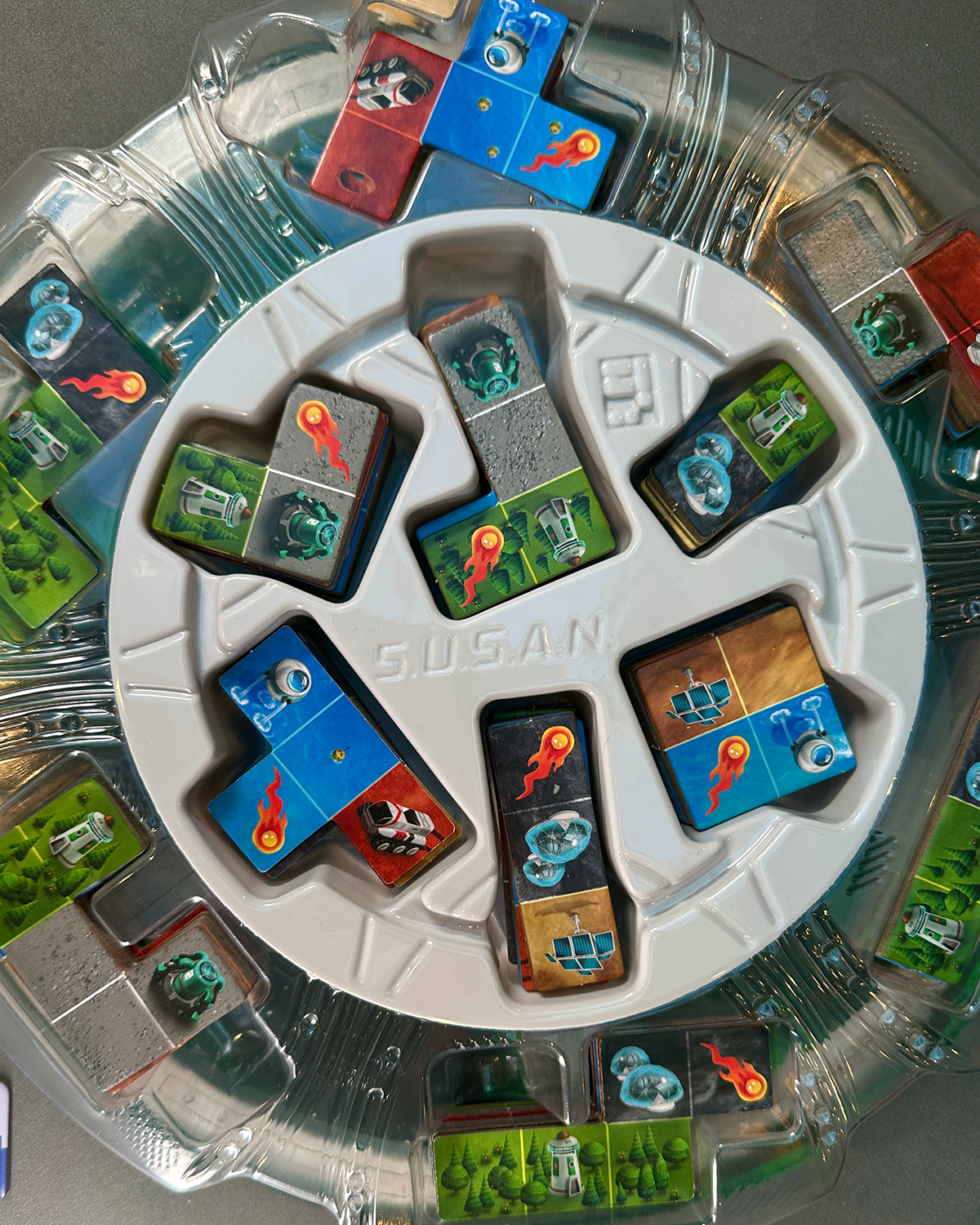 Planet Unknown Board Game Review SUSAN detail
