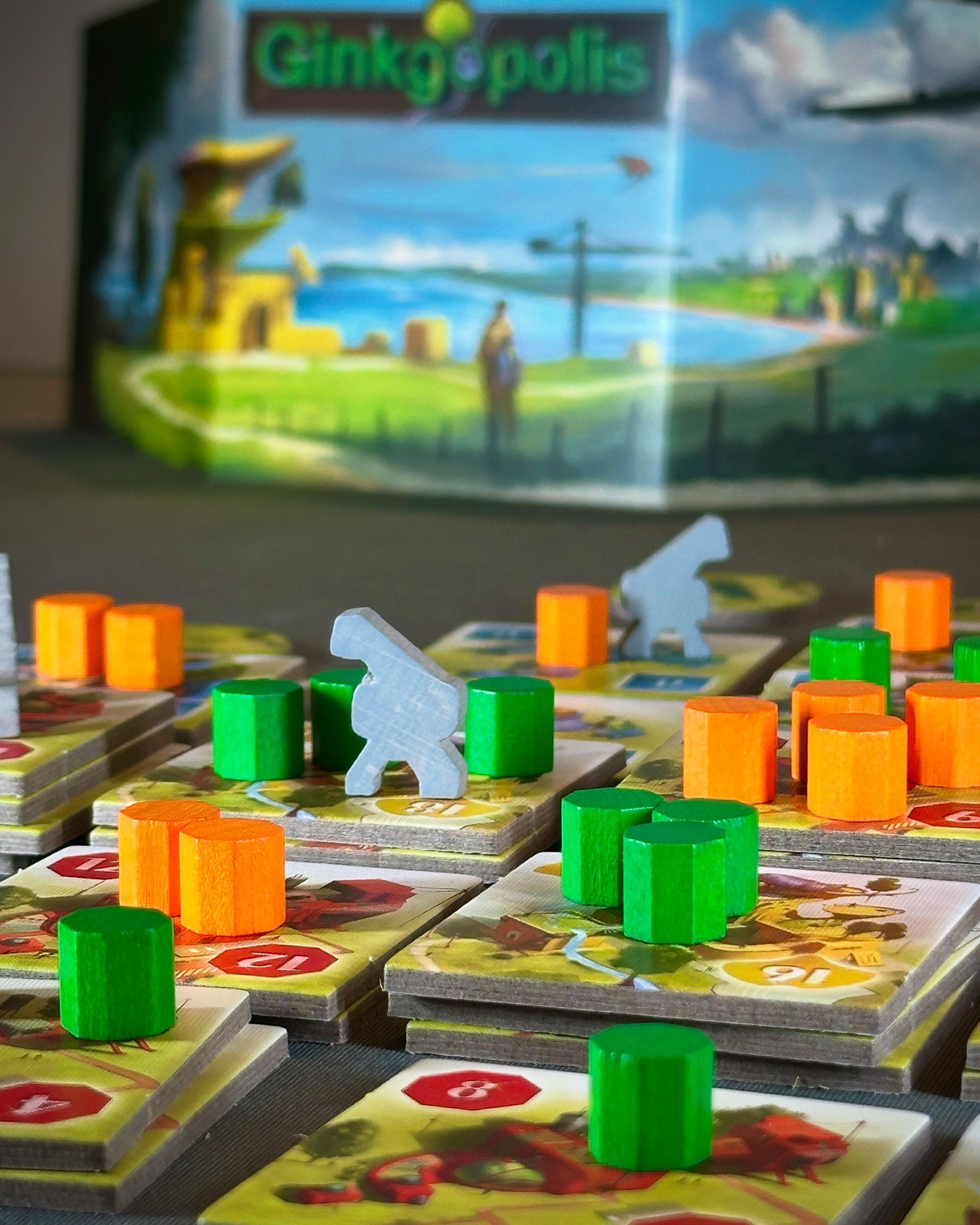 Ginkgopolis Shared Board and Screen